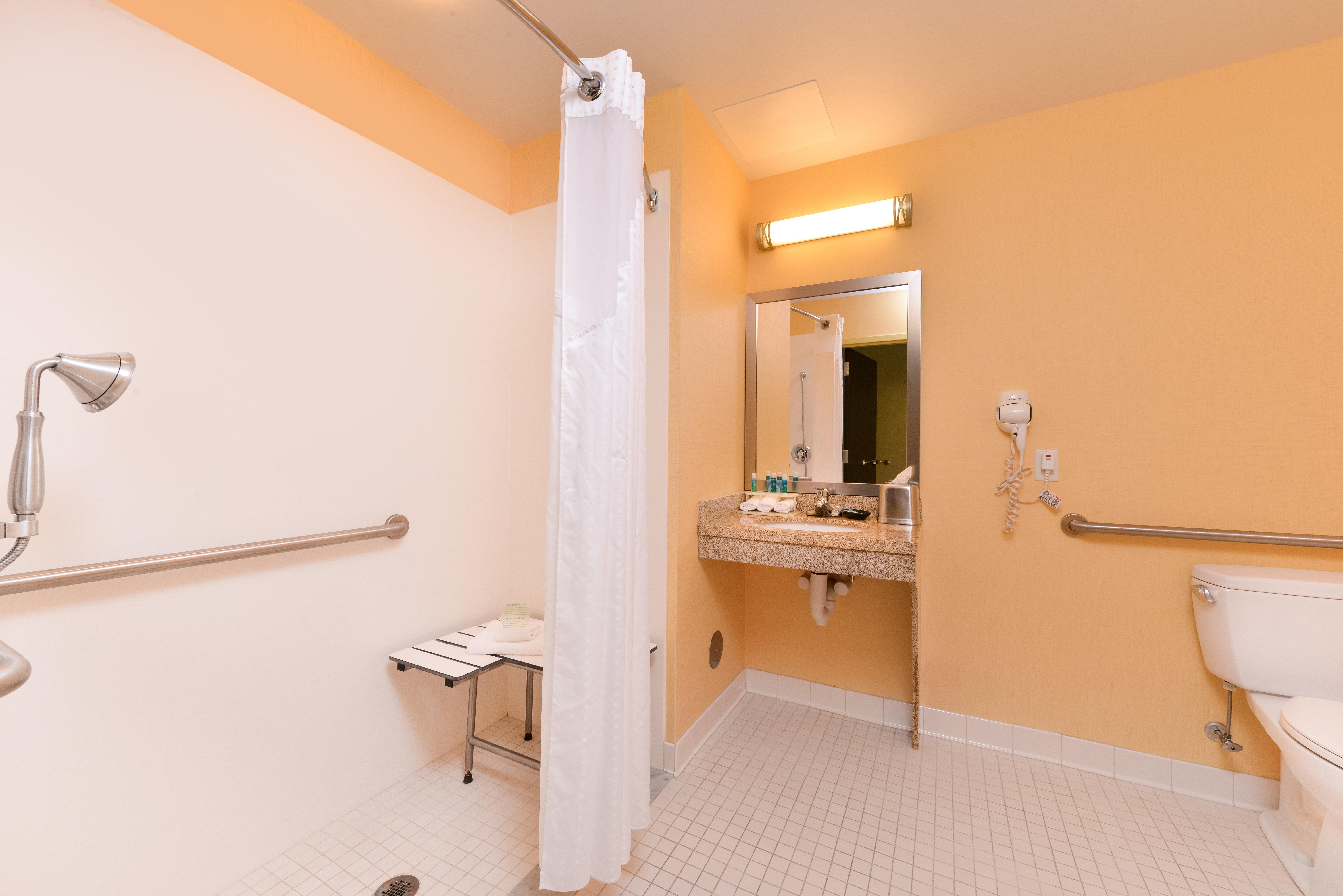 Holiday Inn Express And Suites Dickson City By Ihg Екстериор снимка