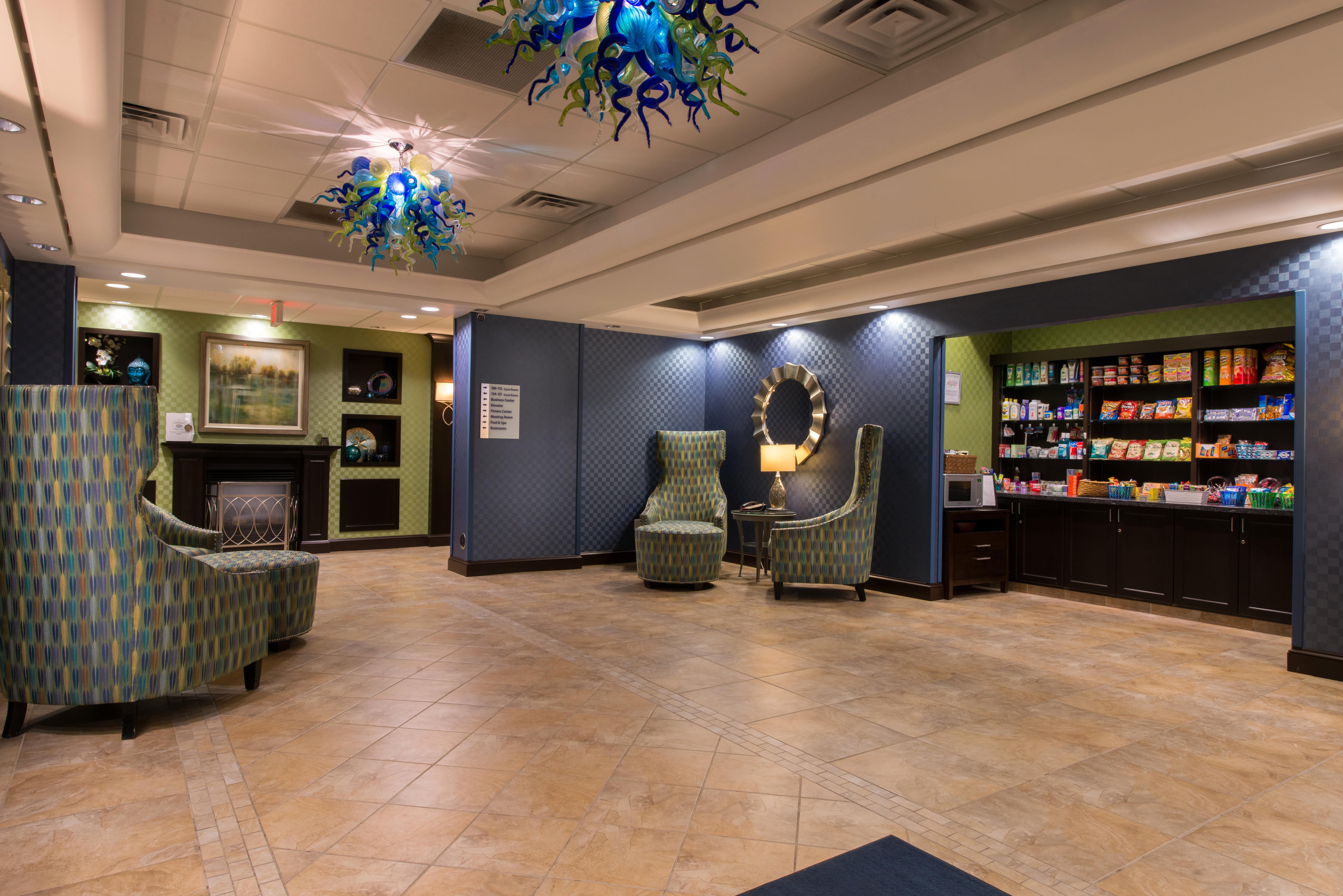 Holiday Inn Express And Suites Dickson City By Ihg Екстериор снимка