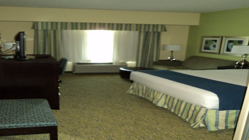 Holiday Inn Express And Suites Dickson City By Ihg Екстериор снимка